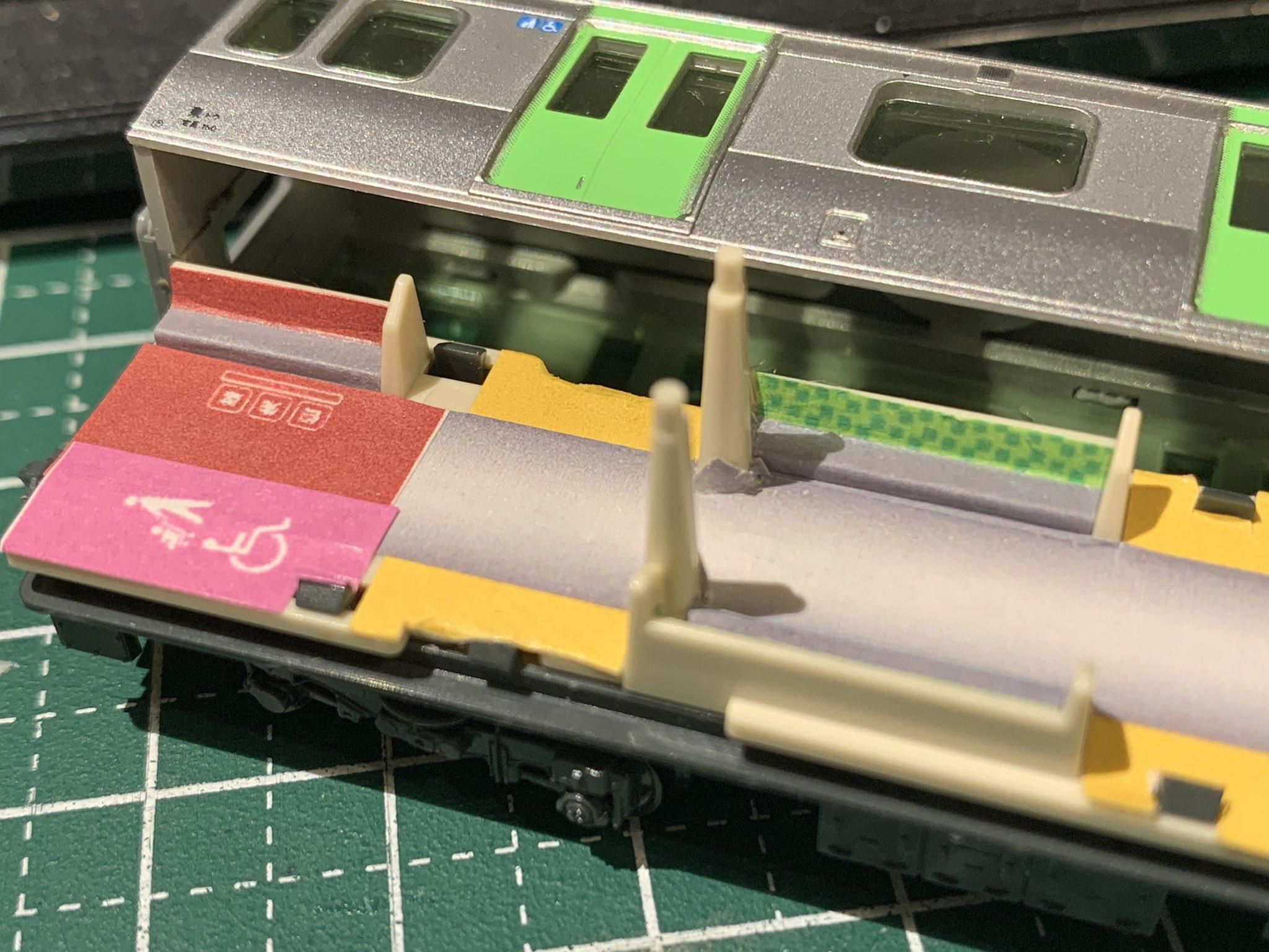 寝る前の一時間工作、報われるNゲージの内装シールは砂町モデル