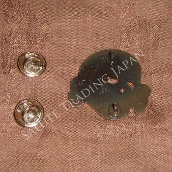 ナチスドイツ】武装親衛隊制帽用ドクロ章(戦後品) - Salute ナチスドイツ】武装親衛隊制帽用ドクロ章(戦後品) - Salute