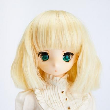 9inchボブウェーブ 蜂蜜色 Dollウィッグと洋服のお店 Dollce ドルチェ