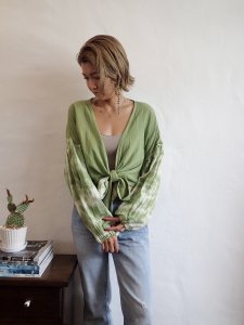 I am...Wgauze Puff Sleeve Cardigan