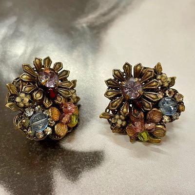 留め具のところに刻印MIMIRIAM HASKELL　ミリアムハスケル　お花　リーフ　イヤリング