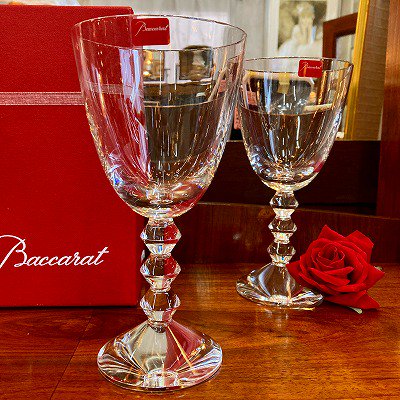 Baccarat クリスタルワイングラス ”ベガ”