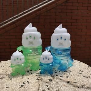 ゴ*ド様 怪獣ソフビ クリーム色　ジャンク品 ゴ*ド様 怪獣ソフビ クリーム色 ジャンク品