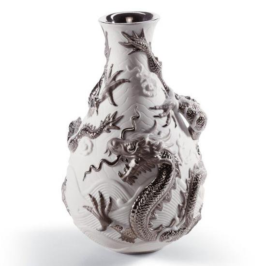 リヤドロ Lladro ドラゴンベース花瓶 -White Background Bud vase dragons (re-deco) -  西洋陶磁器・テーブルウエア｜アルテサニア・ノーブレ Artesania Noble