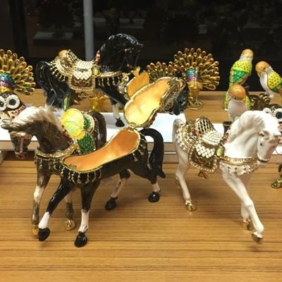 馬の置物・小物入れ - モンゴルショップ アマルザム