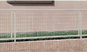 リクシルのアルミ形材フェンス アルメッシュフェンス1型を定価の40 オフで販売中 珪藻土や漆喰 メッシュフェンスが安い アイビ快適建材ショップ