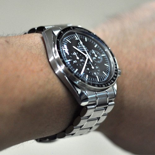 オメガ　腕時計　スピードマスター　プロフェッショナル　311.30.42.30.01　ブラック×シルバー - 腕時計の通販ならワールドウォッチショップ