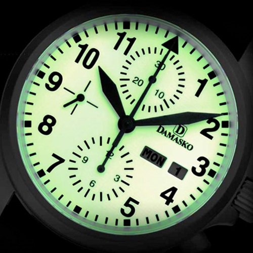 ダマスコ/Damasko/腕時計/スポーティ/DC57/ドイツメイド/オートマティック/クロノグラフ/ホワイト×ブラック