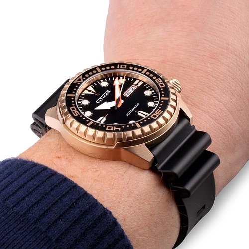 シチズン 逆輸入 ダイバーズウォッチ - 腕時計の通販ならワールド