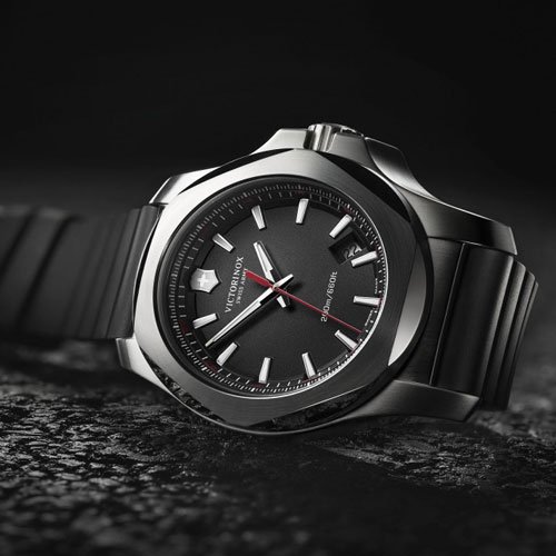 ビクトリノックススイスアーミー/VICTORINOX SWISS ARMY/腕時計/INOX/241723.1/200m防水/ブラック×ブラックラバー