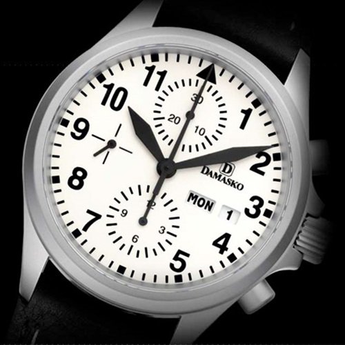 ダマスコ/Damasko/腕時計/スポーティ/DC57/ドイツメイド/オートマティック/クロノグラフ/ホワイト×ブラック