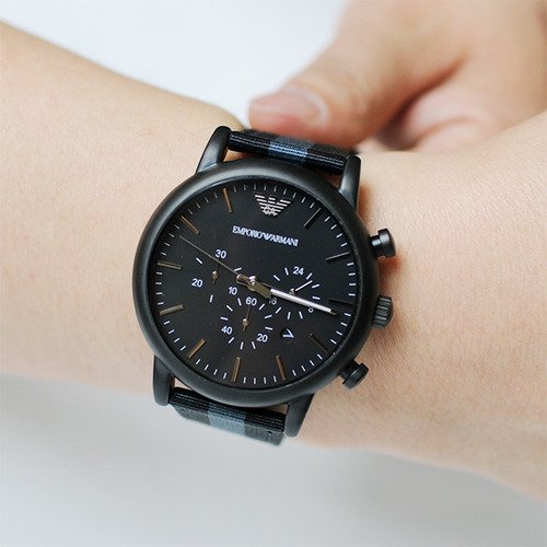 ブラックエンポリオ アルマーニ 腕時計 アナログ メンズ ブラック レザー AR1828
