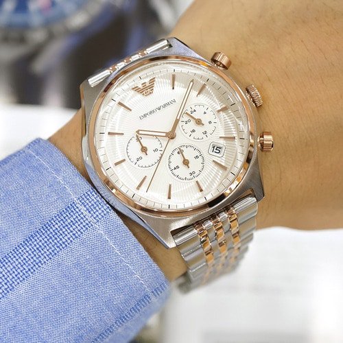 エンポリオ・アルマーニ新品メンズ腕時計クリーム クォーツ ツートーン クロノ高級