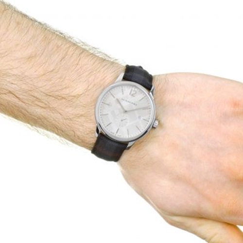 【新品 正規品】バーバリー 腕時計 BU10008 最終値下げ40mmのBu