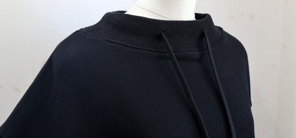 裾絞りデザインスウェットプルオーバー【Made in Japan】