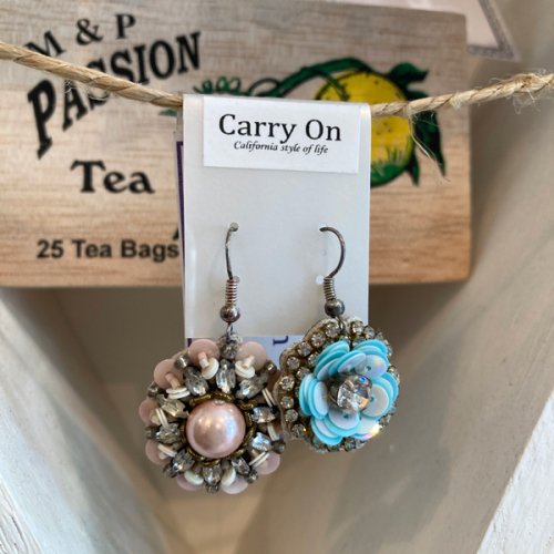 アンティークフラワービーズモチーフアシメピアス - Carry On ONLINE STORE