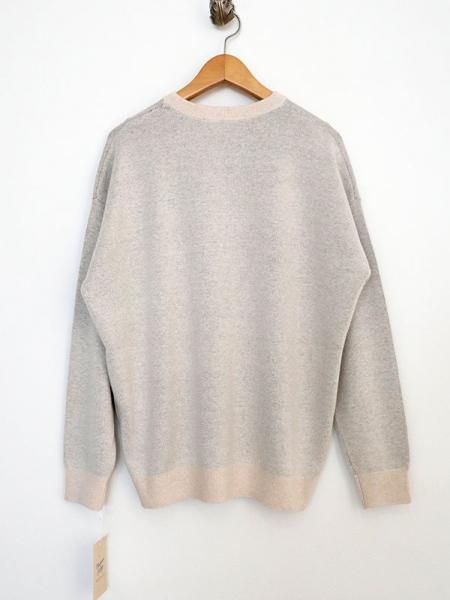 引越し叩き売り！マーク&ロナ　ニット　やや引っ掛けあり MARGAUX】 ロゴモチーフジャガードニット - Carry On ONLINE STORE