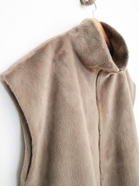 スタンドカラーファーダブルジップベスト | MICA&DEAL - Carry On