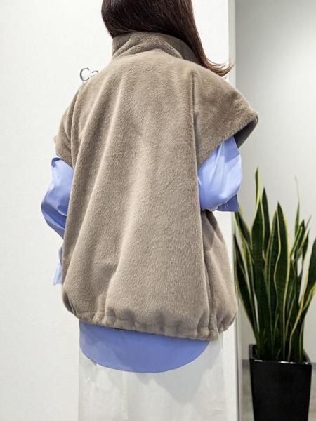 スタンドカラーファーダブルジップベスト | MICA&DEAL - Carry On