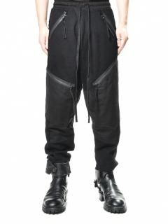 JULIUS SWITCHING ZIP CARGO PANTS