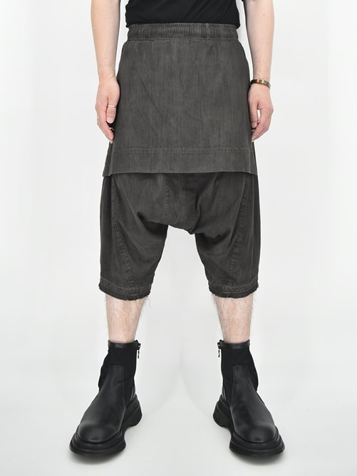 JULIUS[ユリウス] ATTACHED SKIRT CROTCH PANTS -DARK GRAY- アタッチ