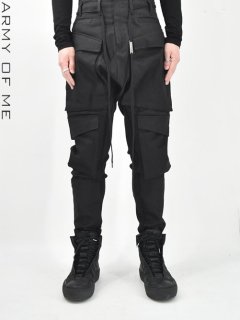 ARMY OF ME Drop Crotch Cotton Cargo Trousers<img class='new_mark_img2' src='https://img.shop-pro.jp/img/new/icons8.gif' style='border:none;display:inline;margin:0px;padding:0px;width:auto;' />