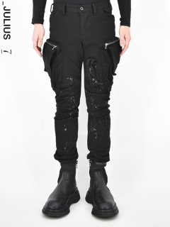_JULIUS DAMAGE PAINTED CARGO SKINNY DENIMS<img class='new_mark_img2' src='https://img.shop-pro.jp/img/new/icons8.gif' style='border:none;display:inline;margin:0px;padding:0px;width:auto;' />