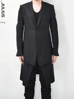 _JULIUS LAYERED TAILORED JACKET<img class='new_mark_img2' src='https://img.shop-pro.jp/img/new/icons8.gif' style='border:none;display:inline;margin:0px;padding:0px;width:auto;' />