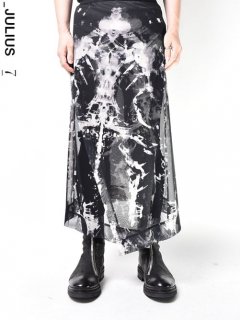 JULIUS DRAPING SKIRT<img class='new_mark_img2' src='https://img.shop-pro.jp/img/new/icons8.gif' style='border:none;display:inline;margin:0px;padding:0px;width:auto;' />