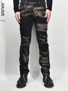 _JULIUS Bleached Slim Denim Wash Pants<img class='new_mark_img2' src='https://img.shop-pro.jp/img/new/icons8.gif' style='border:none;display:inline;margin:0px;padding:0px;width:auto;' />
