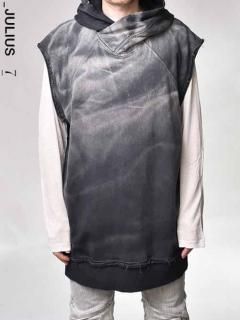JULIUS Faded Sleeveless Hoodie