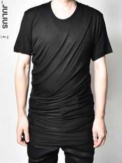 JULlUS Drape T-Shirt -BLACK-<img class='new_mark_img2' src='https://img.shop-pro.jp/img/new/icons8.gif' style='border:none;display:inline;margin:0px;padding:0px;width:auto;' />