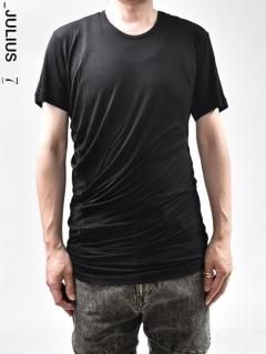 JULlUS Drape T-Shirt -BLACK-<img class='new_mark_img2' src='https://img.shop-pro.jp/img/new/icons8.gif' style='border:none;display:inline;margin:0px;padding:0px;width:auto;' />