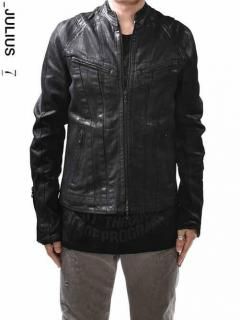 JULIUS Seamed Riders Jacket<img class='new_mark_img2' src='https://img.shop-pro.jp/img/new/icons8.gif' style='border:none;display:inline;margin:0px;padding:0px;width:auto;' />