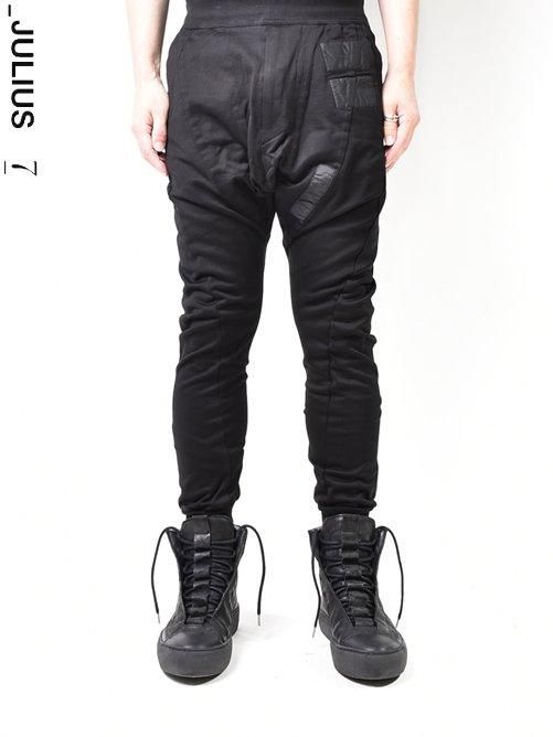 パンツ JULIUS Shirring Crotch Cropped Pants パンツ JULIUS Shirring Crotch Cropped Pants Julius drop