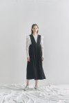 <img class='new_mark_img1' src='https://img.shop-pro.jp/img/new/icons56.gif' style='border:none;display:inline;margin:0px;padding:0px;width:auto;' />ONESIDE PEARL 
OVERALL PLEATS DRESS