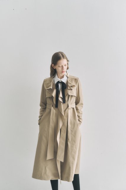 FRILL TRENCH COAT - hue