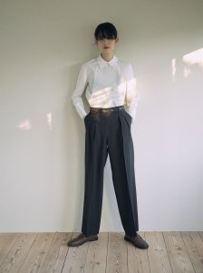 TWO TUCK WIDE PANTS		
			