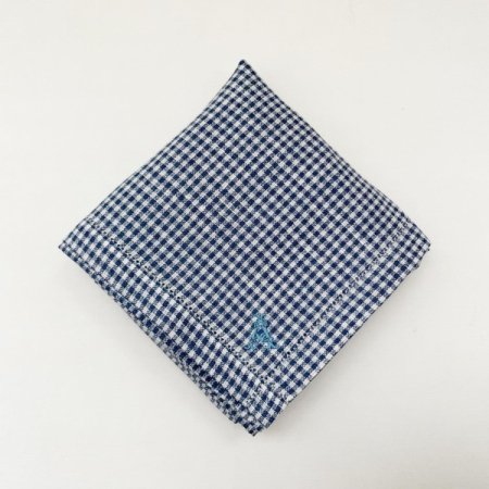 イニシャル刺繍フレンチリネンギンガムチェックのハンカチ（NAVY） - YLINUM Online Shop