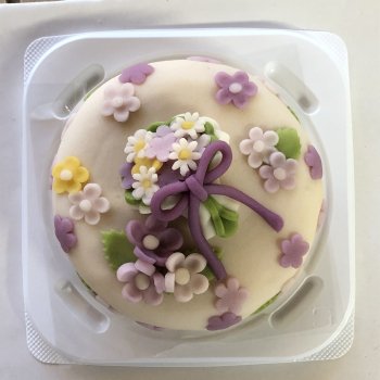 和 ケーキ 花束 紫 合成着色料不使用 和菓子の通販はこちらから 全国へ配送いたします