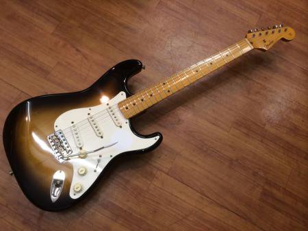 中古品 Fender Japan ST57-65 2TS ｗ/USAピックアップ - 奈良市の