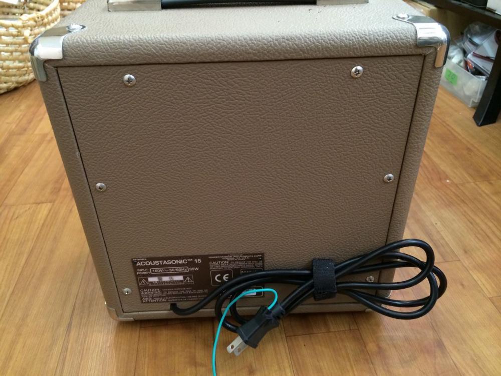 中古品 Fender Acoustasonic 15 エレアコ/マイクアンプ - 奈良市の