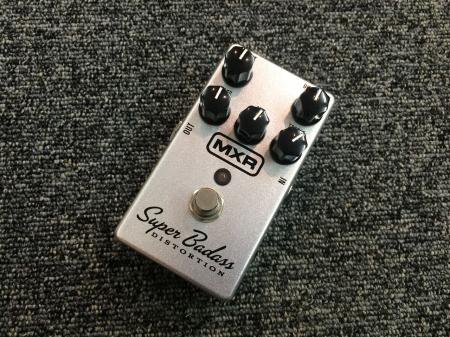 美品 MXR M75M Super Badassエフェクター - エフェクター