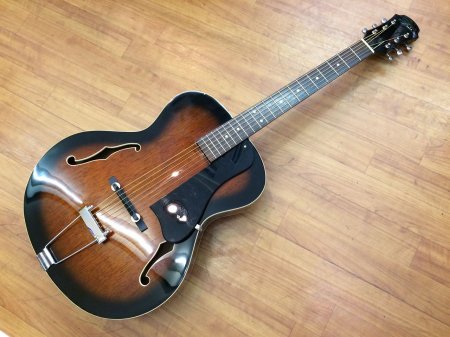アリアのFA-50c ピックギター　フルアコ