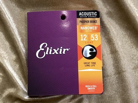 ELIXIR ( エリクサー ) NANOWEB LIGHT #16052 Phospher Bronze 日本全国送料無料！ - Sunshine  Guitar （サンシャインギター）- 奈良市のギターレッスン、販売、買取、修理はおまかせください