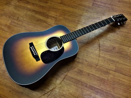 Martin Dreadnought Junior DJR-10E Burst w/ Fishman Transducer - Sunshine  Guitar （サンシャインギター）- 奈良市のギターレッスン、販売、買取、修理はおまかせください