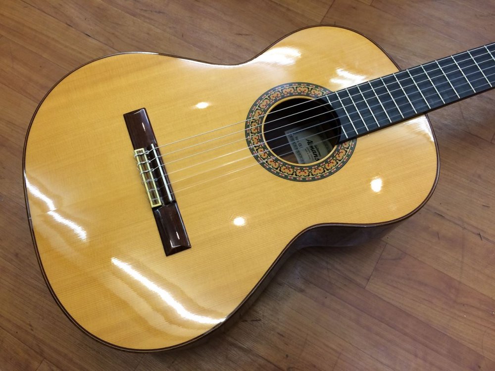 中古品 Almansa 436S / Spruce スペイン製 クラシックギター - Sunshine Guitar （サンシャインギター）- 奈良市の ギターレッスン、販売、買取、修理はおまかせください