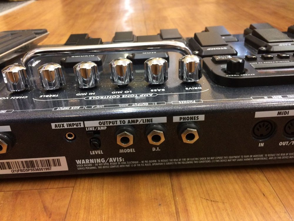 超美品 【LINE6】 BASSpod xt アンプシュミレーター 名機 - 楽器/器材