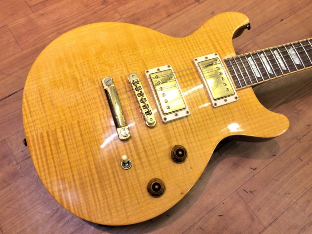 中古品 Gibson Les Paul Standard Double Cutaway Plus Trans Amber Gold Hardwear  - Sunshine Guitar （サンシャインギター）- 奈良市のギターレッスン、販売、買取、修理はおまかせください