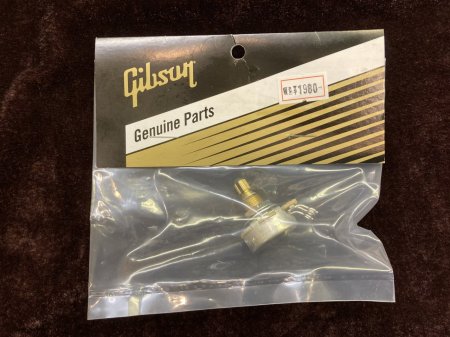 Gibson PPAT-059 Historic Spec Potentiometer 500K Audio Taper Short Shaft ポット  / Aカーブ 日本全国送料無料！ - Sunshine Guitar （サンシャインギター）-  奈良市のギターレッスン、販売、買取、修理はおまかせください